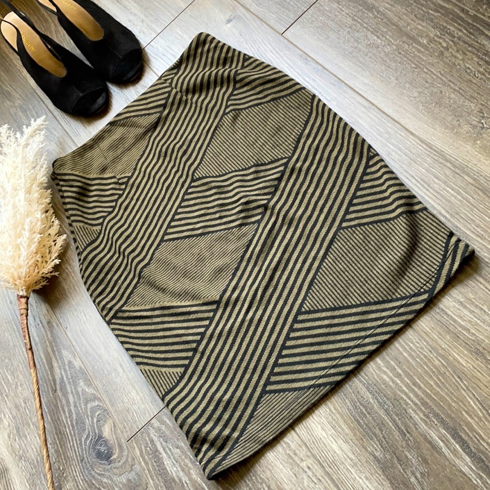 Forever 21 Pencil Skirt